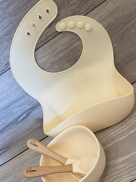 סינר וסט אוכל מסיליקון בצבע קרם