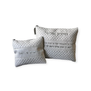 סט כיסויים לטלית ותפילין בצבע אפור אבן עם הבלטה כסופה של ברכת הכהנים